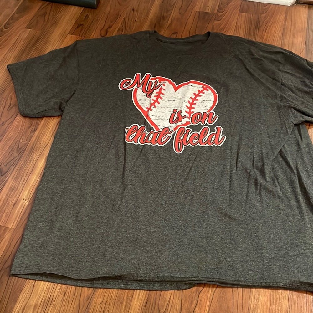 Baseball tee